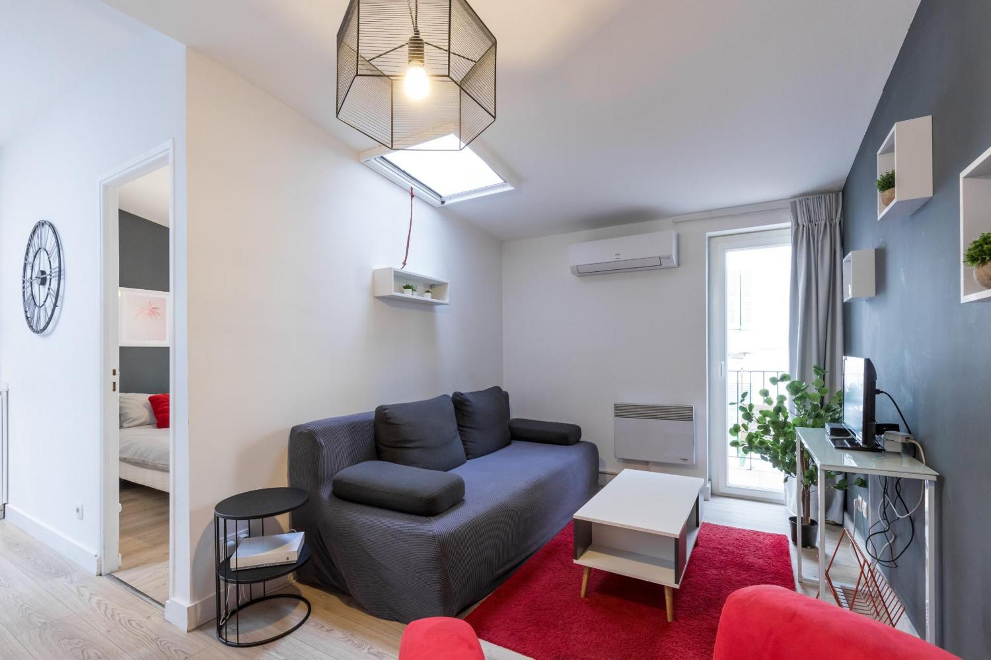 Magenta Square Central 1 Bdr With Ac Nice Luaran gambar
